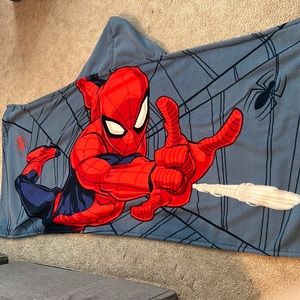 Spider-Man hood bath towel toddler